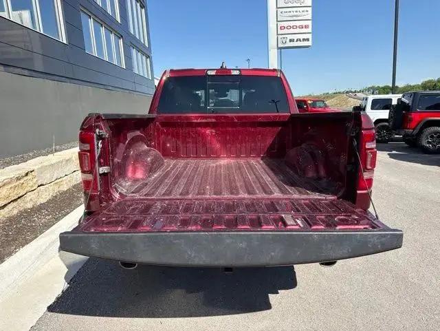 2024 Ram 1500 Big Horn Crew Cab 4x4 5'7" Box
