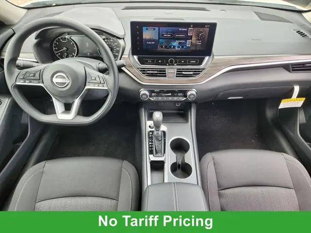 2026 Nissan Altima SV FWD