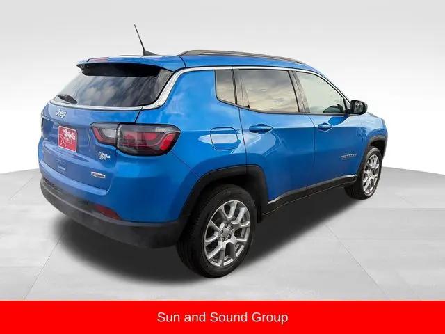 2022 Jeep Compass Latitude Lux 4x4