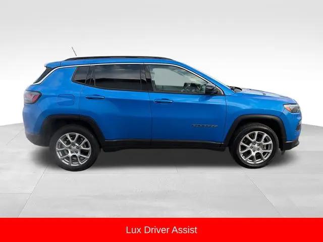 2022 Jeep Compass Latitude Lux 4x4