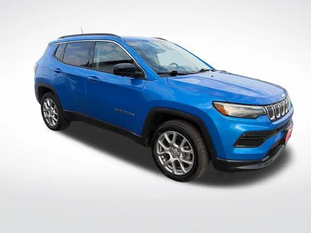 2022 Jeep Compass Latitude Lux 4x4