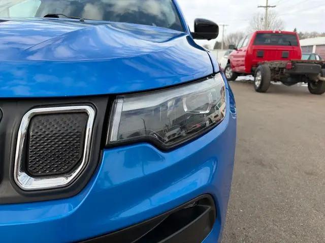 2022 Jeep Compass Latitude Lux 4x4