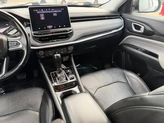 2022 Jeep Compass Latitude Lux 4x4