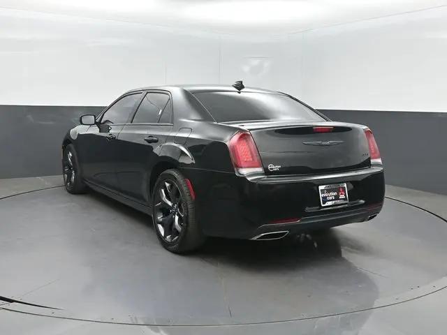 2023 Chrysler 300 Touring