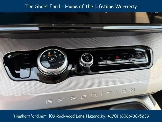 2026 Ford Expedition Max Active MAX