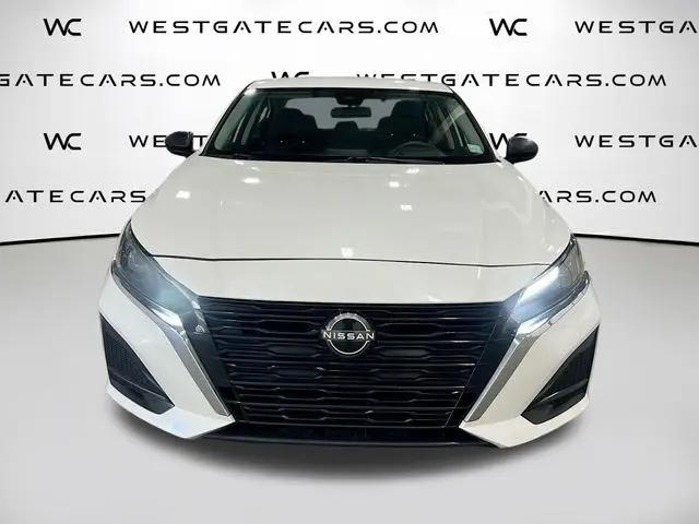 2024 Nissan Altima SV FWD