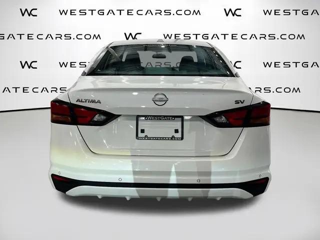 2024 Nissan Altima SV FWD