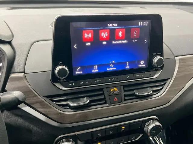 2024 Nissan Altima SV FWD