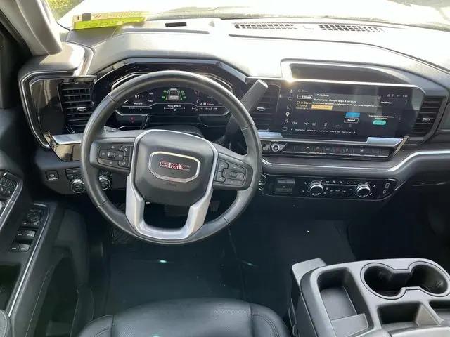 2025 GMC Sierra 1500 4WD Crew Cab Short Box SLT