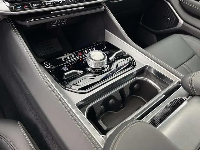 2026 Jeep Grand Wagoneer Upland