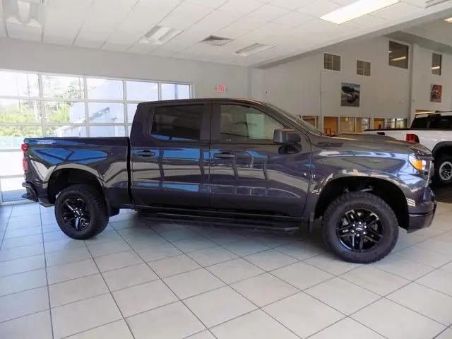 2023 Chevrolet Silverado 1500 4WD Crew Cab Short Bed Custom Trail Boss