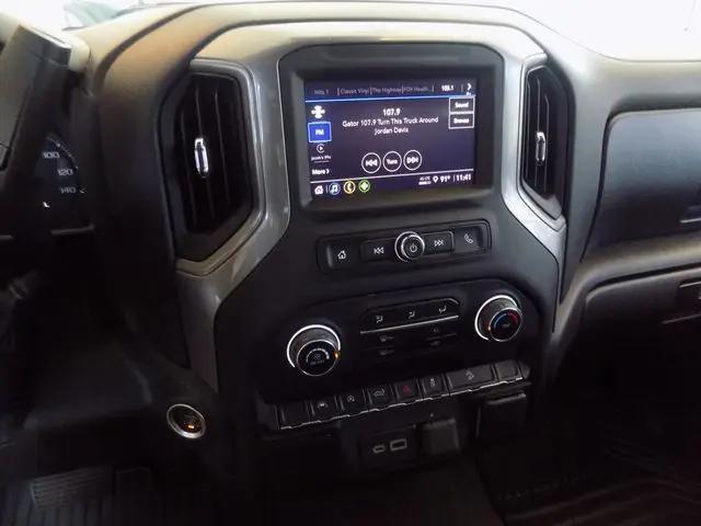 2023 Chevrolet Silverado 1500 4WD Crew Cab Short Bed Custom Trail Boss