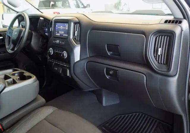 2023 Chevrolet Silverado 1500 4WD Crew Cab Short Bed Custom Trail Boss