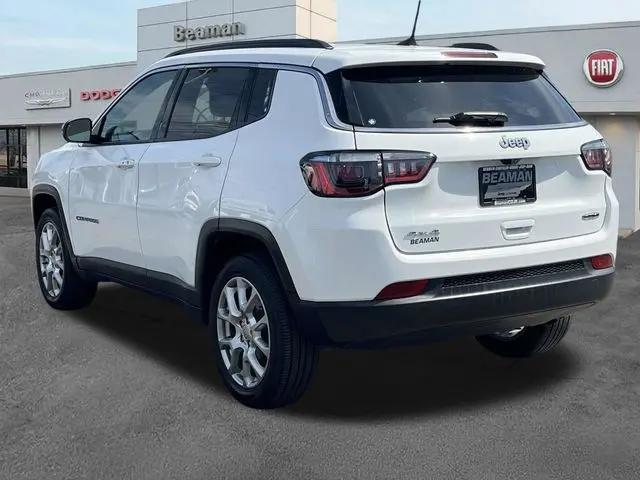 2022 Jeep Compass Latitude Lux 4x4