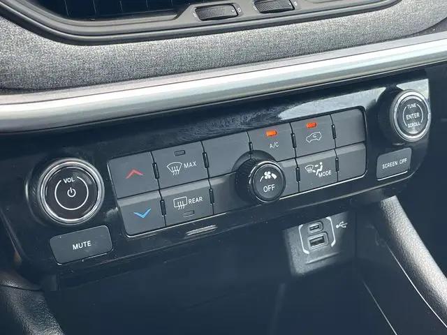 2022 Jeep Compass Latitude Lux 4x4
