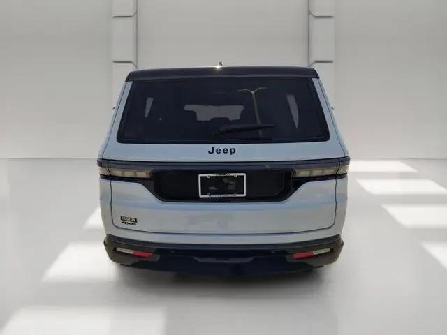 2026 Jeep Grand Wagoneer Summit Reserve 4x4