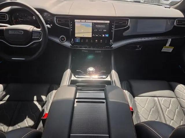2026 Jeep Grand Wagoneer Summit Reserve 4x4