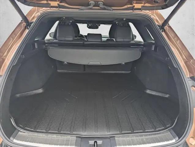 2025 Toyota Crown Signia Limited