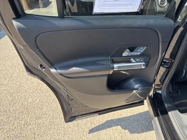 2025 Mercedes-Benz GLB 4MATIC