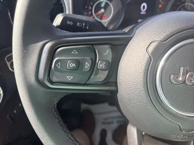 2025 Jeep Wrangler 4-Door Summit 4x4
