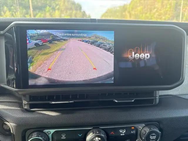 2025 Jeep Wrangler 4-Door Summit 4x4