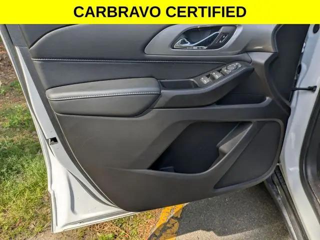 2023 Chevrolet Traverse FWD LT Cloth