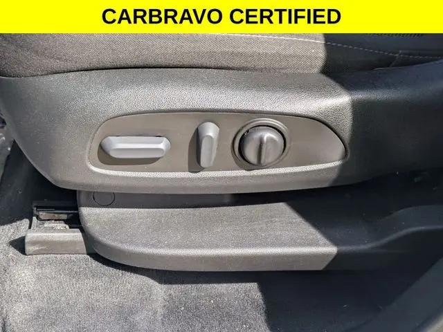 2023 Chevrolet Traverse FWD LT Cloth