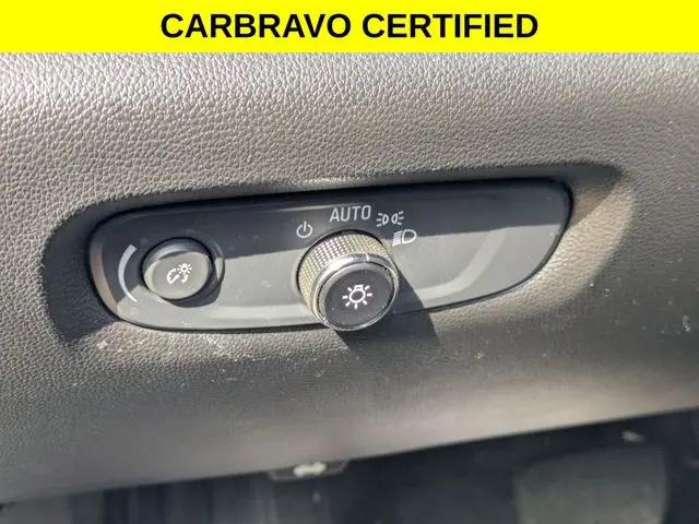 2023 Chevrolet Traverse FWD LT Cloth