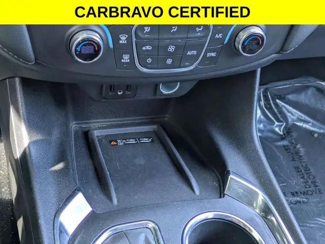 2023 Chevrolet Traverse FWD LT Cloth