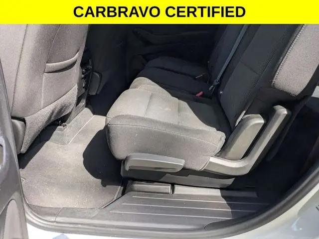 2023 Chevrolet Traverse FWD LT Cloth