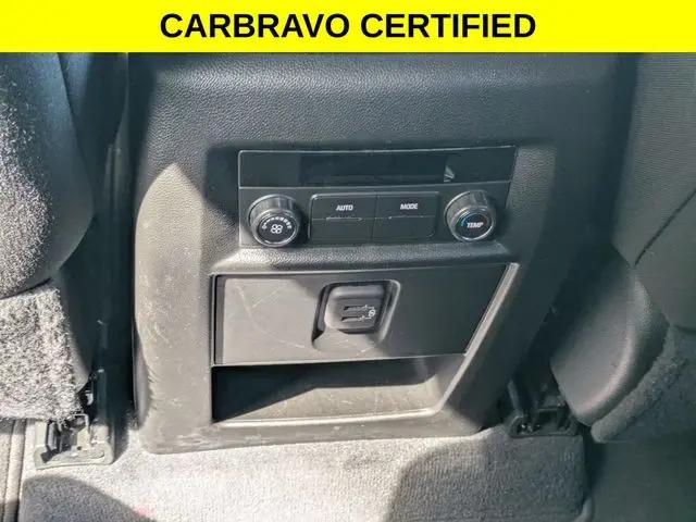 2023 Chevrolet Traverse FWD LT Cloth