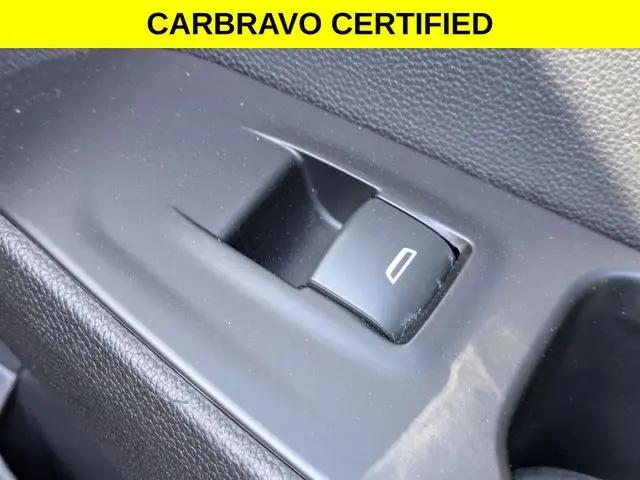 2023 Chevrolet Traverse FWD LT Cloth
