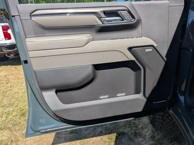 2026 Chevrolet Silverado 2500HD Crew Cab, Standard Bed, XR2, 4WD
