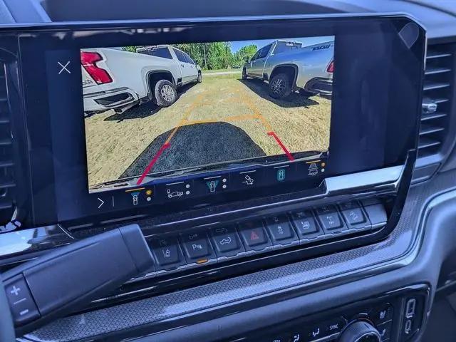 2026 Chevrolet Silverado 2500HD Crew Cab, Standard Bed, XR2, 4WD