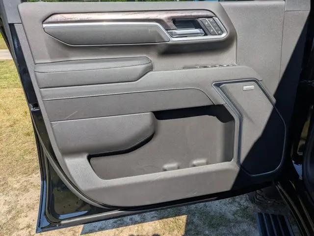 2026 Chevrolet Silverado 2500HD Crew Cab, Standard Bed, LTZ, 4WD