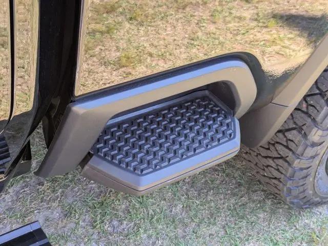 2026 Chevrolet Silverado 2500HD Crew Cab, Standard Bed, LTZ, 4WD