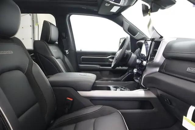 2026 Ram 1500 Laramie Crew Cab 4x4 5'7" Box