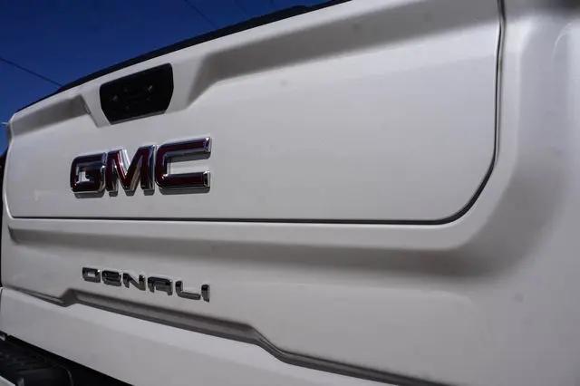 2024 GMC Sierra 1500 4WD Crew Cab Standard Box Denali