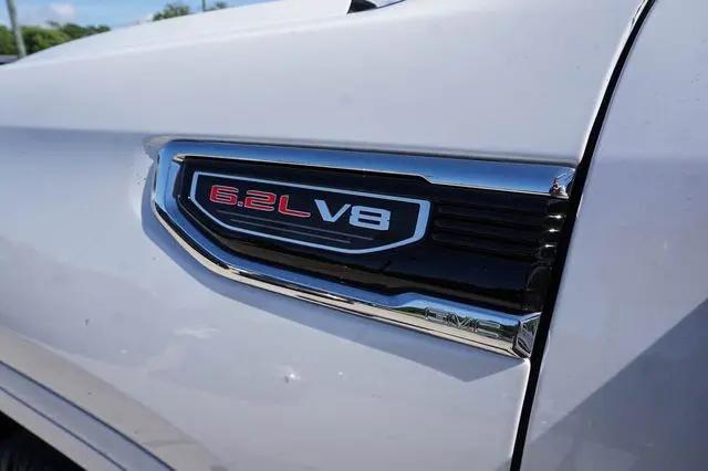 2024 GMC Sierra 1500 4WD Crew Cab Standard Box Denali