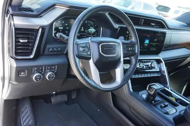 2024 GMC Sierra 1500 4WD Crew Cab Standard Box Denali