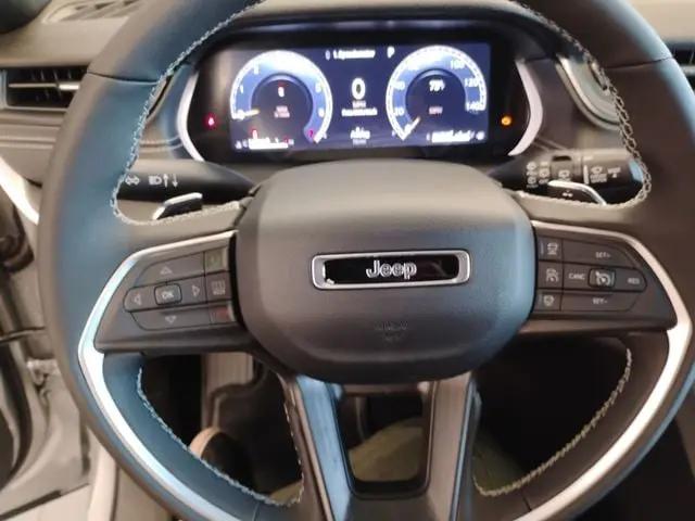 2026 Jeep Grand Cherokee L Altitude 4x4