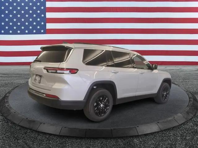 2026 Jeep Grand Cherokee L Altitude 4x4
