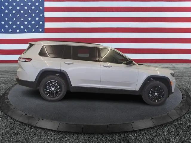2026 Jeep Grand Cherokee L Altitude 4x4
