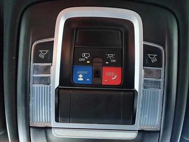 2023 Ram 1500 Laramie Crew Cab 4x4 5'7" Box