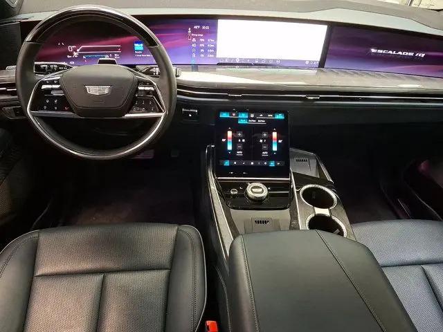 2025 Cadillac Escalade Luxury 2 AWD