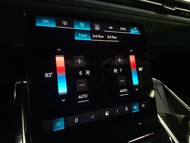 2025 Cadillac Escalade Luxury 2 AWD