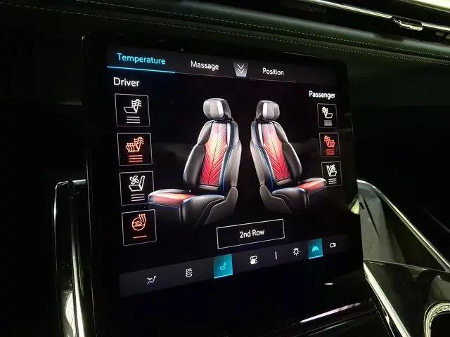 2025 Cadillac Escalade Luxury 2 AWD