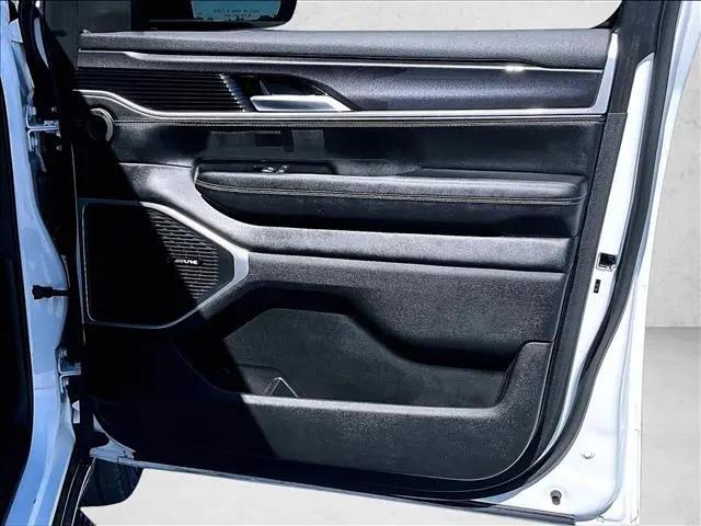 2024 Jeep Wagoneer Series I 4x2