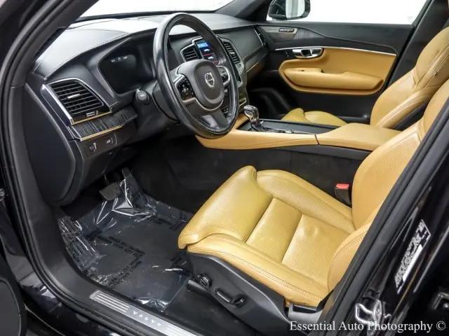 2021 Volvo XC90 T6 Inscription 7 Passenger