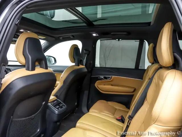 2021 Volvo XC90 T6 Inscription 7 Passenger